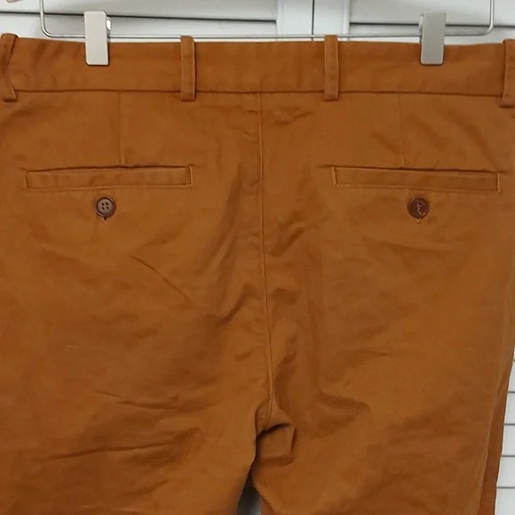 Illustrated Example Chino's - Picture 6 of 7